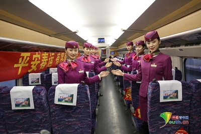 重慶“動妹”布置溫馨車廂，倒計時進(jìn)入“春運時間”