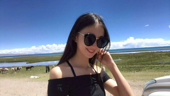 品味山城，禮遇人生——記重慶師范大學(xué)胡曉同學(xué)的禮儀與美食之旅